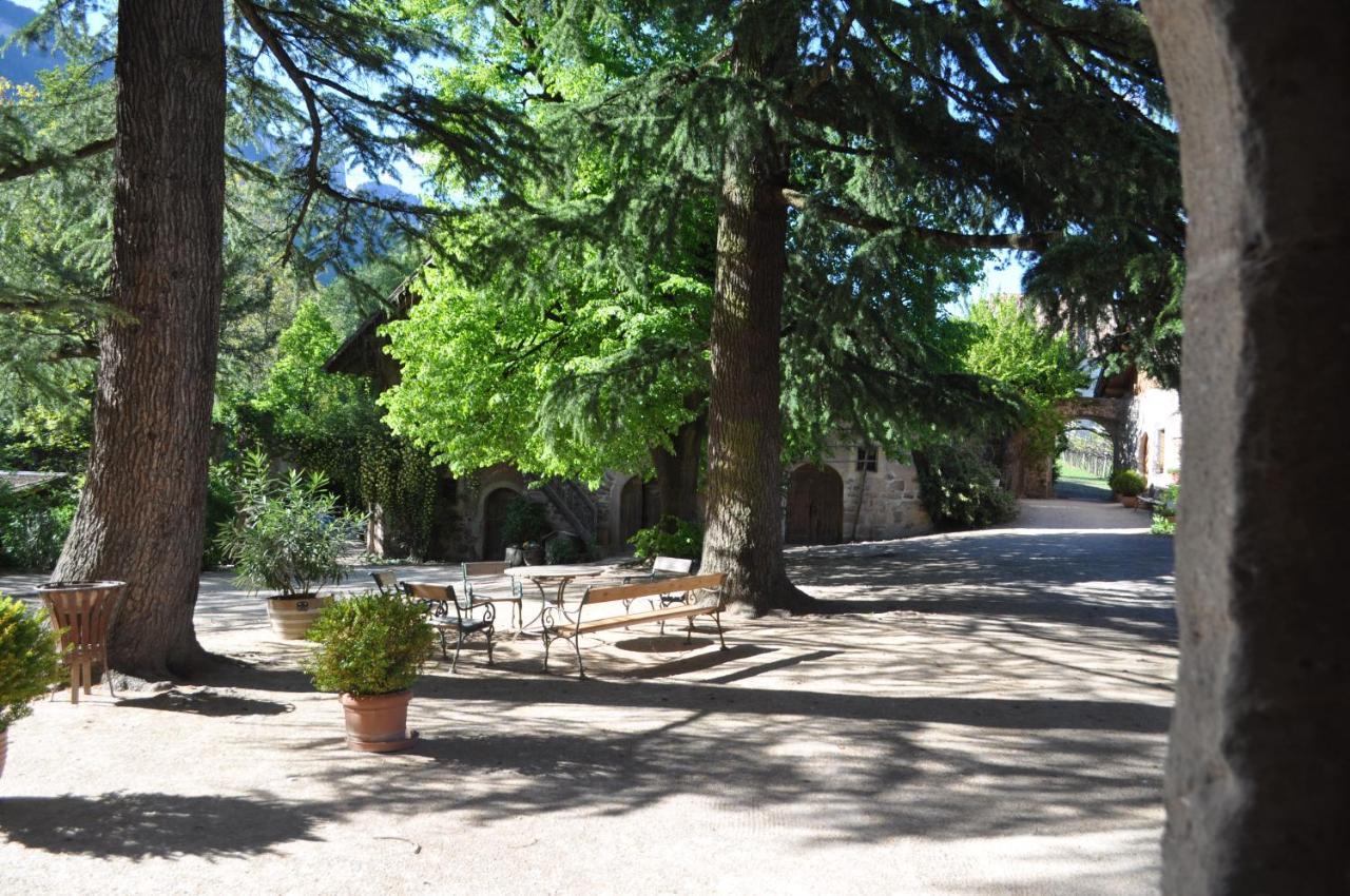 Schloss Englar Appiano Sulla Strada Del Vino Esterno foto