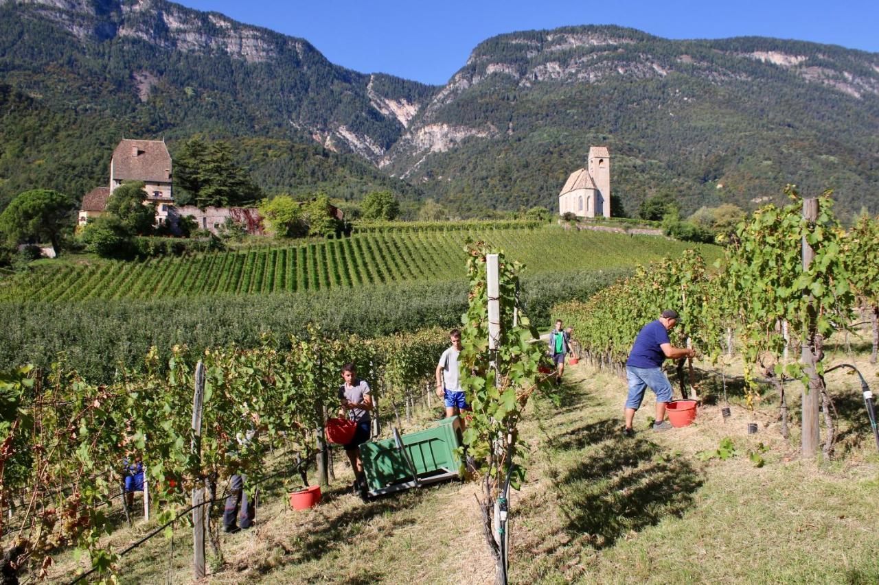 Schloss Englar Appiano Sulla Strada Del Vino Esterno foto